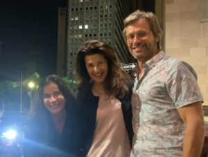 Daphne Zuniga Instagram - Hanging out downtown Pittsburgh PA w this amazing posse! Last day at Steel City con today. #patriciavelasquez #grantshow #pittsburgh #steelcitycon