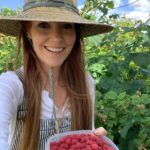 Darby Stanchfield Instagram - Some days it’s the little things. Like Alpine raspberry heaven. And BigMac railroad overalls. And bumble bees. ✨🐝