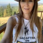 Darby Stanchfield Instagram - Day 109. So proud to be an actor! Miles from a picket line yet I stand strong with my fellow actors, co-stars, colleagues and our negotiating team fighting for a fair deal. One day longer, one day stronger. #sagaftrastrong , #SagAftraStrike #power2performers #sagaftrastrongchallenge 🌟💪🏼🌟