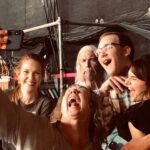 Darby Stanchfield Instagram - Do villains always have more fun?!? 1- caption this..📸 2- a Bode dead lift 💀 3- a Nina dead lift 💀😳 4- Ellie are ok, are you ok Ellie?! 😰 5-life of the party 🎉 6- all around phenomenal person 🌟