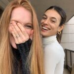 Darby Stanchfield Instagram - 🚨S2 @lockeandkeynetflix NOW STREAMING 🚨 I. Love. These. People. I cannot begin to describe what a blast it was working with this incredible cast and crew! They are fun-loving, talented, hard working people that threw their hearts into this work. We had a blast making #lockeandkeyseason2 and we hope you enjoy it! 💥💥🗝💥