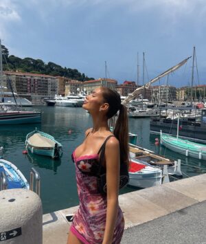 Darcy Williams Instagram - 🧜🏼‍♀️👙🧴