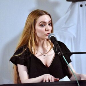 Darcy Rose Byrnes Instagram - Musical Comedian or literal horror movie demon? You decide #comedy #horror #musicalcomedy