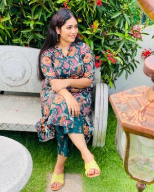 Darshana Das Instagram - 😍❤️👍
@mina_designer_boutique 
@ambro_is_back