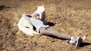 Daryl Hannah Instagram - magical Romeo 

Horse = Love & Happiness 
( the band kind too 🎶)