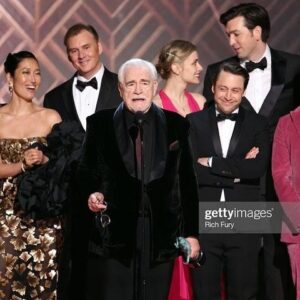 Dasha Nekrasova Instagram - I love this show I love these actors thank you @sagawards @succession ❣️💕🏆