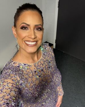 Dasha Kuret Gonzalez Instagram - I just can’t get over this absolutely gorgeous look by @aewglam @marandanrenea for @aew #allin in #london #england this past Sunday!!! She truly knocked it out of the park and I’m still on cloud nine. What an experience. #AEW #Wrestling #MasDasha