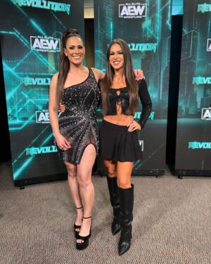 Dasha Kuret Gonzalez Instagram - Oh what a night!!!! #AEWRevolution last night live from #Greensboro #NC was such an incredible experience!!! If you didn’t get to check it out, watch it on repeat!!! #AEW #Announcer #MasDasha #StingsLastMatch was most definitely one for the record books! 

💄: @aewglam @dearadneris 
💁🏽‍♀️: @mamasal10