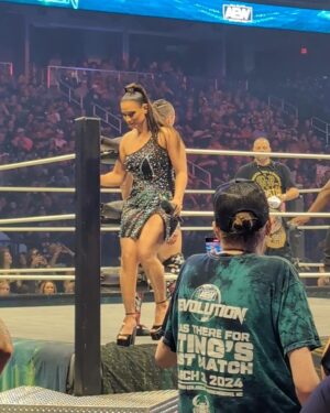 Dasha Kuret Gonzalez Instagram - Oh what a night!!!! #AEWRevolution last night live from #Greensboro #NC was such an incredible experience!!! If you didn’t get to check it out, watch it on repeat!!! #AEW #Announcer #MasDasha #StingsLastMatch was most definitely one for the record books! 

💄: @aewglam @dearadneris 
💁🏽‍♀️: @mamasal10