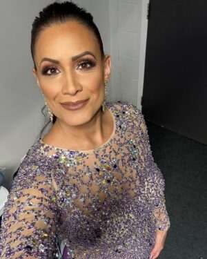 Dasha Kuret Gonzalez Instagram - I just can’t get over this absolutely gorgeous look by @aewglam @marandanrenea for @aew #allin in #london #england this past Sunday!!! She truly knocked it out of the park and I’m still on cloud nine. What an experience. #AEW #Wrestling #MasDasha