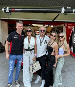 Davina Geiss Instagram - paddock day! 🏎️ Thank you @hulkhulkenberg