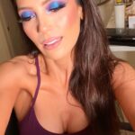Davina Portratz Instagram - Loved this eyeshadow from last night! What other look should I try? 💙💜