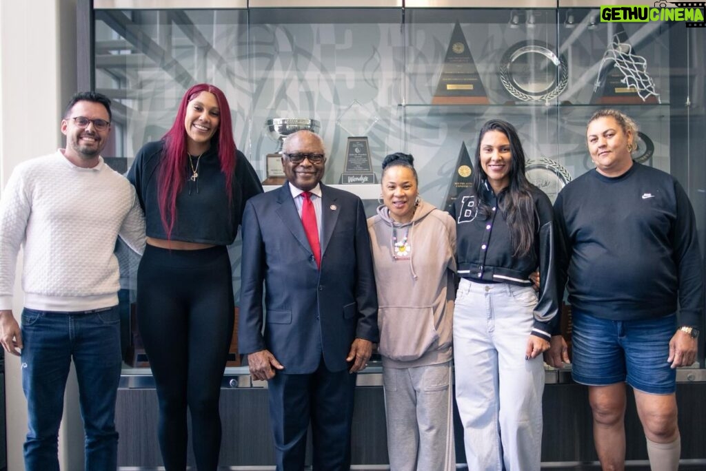 Dawn Staley Instagram - We are FAMILY! Thank you again @repjamesclyburn for being the people’s champion. Because of you and your team we created a lifetime of memory for @gamecockwbb @Kamillascsilva and family. My soul is moved. 🙏🏾🙏🏾#GODIS