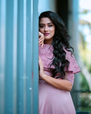 Dayyana Hameed Instagram - I'm living my best life
I wake up with the sunrise

MUA @sajani_mandara_makeupartist 

Costume @asthrafashionhub 

Captured by @imagiophotography_official 

#dayyanahameed 
#funsuponatime 
#amritatv