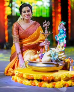 Dayyana Hameed Instagram - The hues of vishu never ends....

costume courtesy @ishkara_by_rinsha 

MUA @sajani_mandara_makeupartist 

📷 @imagiophotography_official