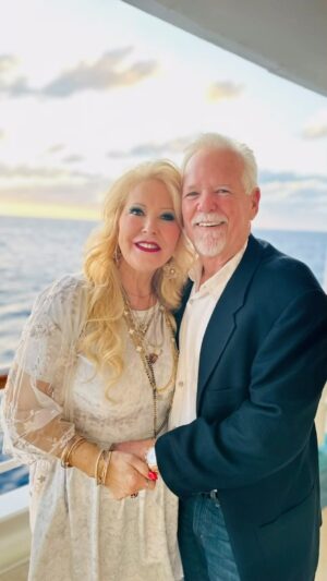 DeAnne Stidham Instagram - We are having so much fun cruising for the @lularoe dream trip! Tonight was elegant dress in white night! I LOVE my one of a kind white velvet Amelia dress and this fabulous Chloe kimono. Stay tuned for more fun! 🤍 

#lularoe #cruisefashion #lularoedreamtrip2024 #lularoeamelia #lularoechloe