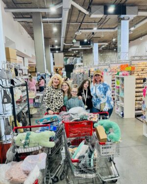 DeAnne Stidham Instagram - I brought some of my granddaughters and a great niece to experience Joia for the first time today!  I had forgotten just how magical this place is and seeing it through their eyes has been so fun and amazing!  Joia is FULL of the BEST accessories, hats, glasses, purses, all of the things!! 
#shoppingday #fashion #girlsday 💓💖💝💗💕