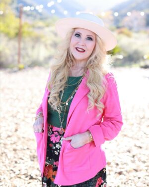 DeAnne Stidham Instagram - So blessed to celebrate another amazing year of life! 2024 is already bringing me so much joy and I look forward to endless memories to come! Thank you ALL for the birthday wishes and love! 🥳💖

📸 @amelialyonphoto