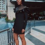 DeWanda Wise Instagram - Actors! Gonna zoom w/ my phenom agent Anabel Young today for @sagaftrafound to chat about building a solid rep/client relationship alongside Andrea Weintraub and her client Max Minghella. 🤩 11am PDT/2pm EST. Click the link in my bio for more info 🫶🏾 Styled by @jasonbolden Makeup & video by @tashareikobrown Braidbob @healthyhair_bychanel {A throwback of De frolicking in a fountain in Japan in the Summer of ‘22.}