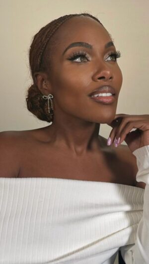 DeWanda Wise Instagram - The anxiety when someone’s swiping through your camera roll indiscriminately. 🥵😰

Press for #PoolmanMovie today. Cannot WAIT for you to see this film May 10th!

Roll Credits: 
@jasonbolden 
@tashareikobrown 
@slayed_by_masa