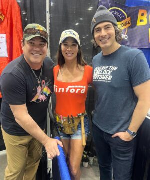 Debbe Dunning Instagram - What an incredible weekend I met some of my old friends & made some incredible new ones  #lovemylife❤️ #blessed