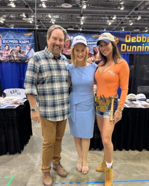 Debbe Dunning Instagram - That’s Not Pillow…… famous last words!  I am having such a great time in @hsvexpo  come see me tomorrow last day