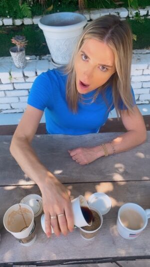 Debbie Matenopoulos Instagram - 🚨RED ALERT🚨 
Be ready to have your mind BLOWN 🤯! So my sister in law told me about this scandalous Starbucks situation that I just had to try for myself. Apparently a Venti cup of coffee is also the EXACT same as a Grande and a Tall, if you ask for room for milk in the cup.  I forgot to ask for room for milk but guess what?  It was still pretty much accurate with the exception of a few sips. Gotta be honest…I feel a little bamboozled by the marketing of it all but I still love my @starbucks coffee. You guys try it for yourself!!! You won’t believe it!!!! 😳