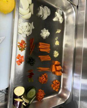 Debbie Garcia Instagram - something’s cooking 👩‍🍳🍳 
#continuingeducation