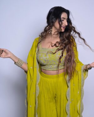 Debjani Deghuria Thumbnail - 1.8K Likes - Most Liked Instagram Photos