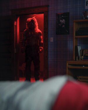 Deborah Ayorinde Instagram - Your first look at Them: The Scare. Season 2 coming April 25.