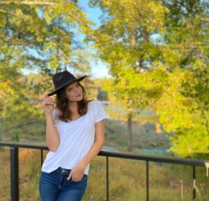 Deborah Mace Instagram - Time to shed the old ✨🍁 #fall