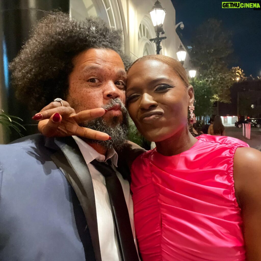 Deborah Joy Winans Instagram - Had an amazing night celebrating two of our favorite icons we are lucky to call family 🥰 Congratulations @samuelljackson and @ltjackson_ We love y’all🤗🤗