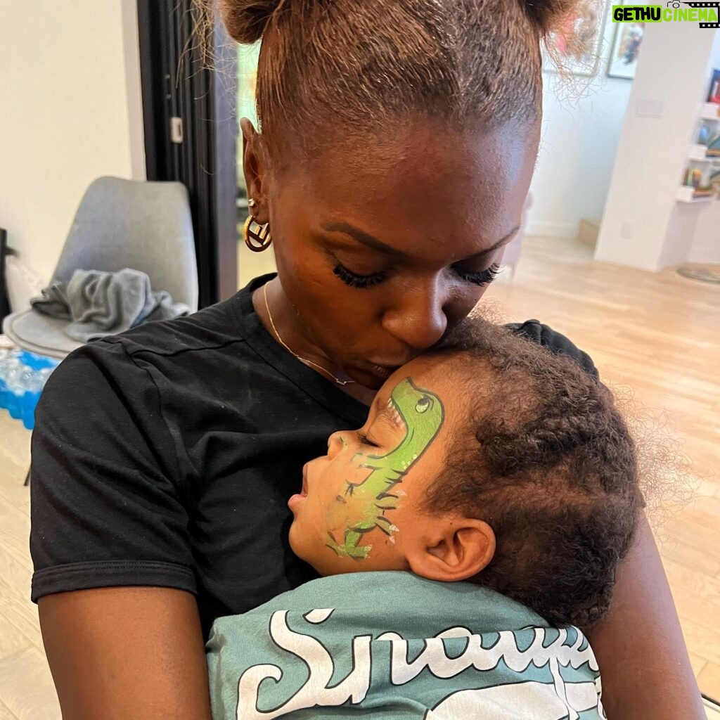 Deborah Joy Winans Instagram - The favorite thing about my days🥰🥰🥰 #lovemyson #Helovesmommy #mybaby 📸 @tylerrm_