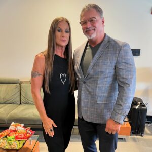 Debrah Miceli Instagram - More photos with some unbelievably talented people and #WWE Hall of Famers!

#WrestleMania weekend always provides a great opportunity not only to see big matches and moments, but ti catch up with old friends.

#WWEHOF #WWERaw @wwe @undertaker @bull__nakano