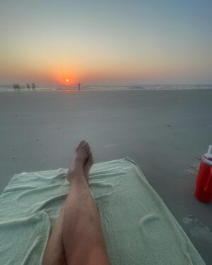Debrah Miceli Instagram - Good morning from #DaytonaBeach! ☀️

No better way to start the day ahead of a fun, busy weekend! @welcometorockville

#thursdayvibes #rockville #sunrise