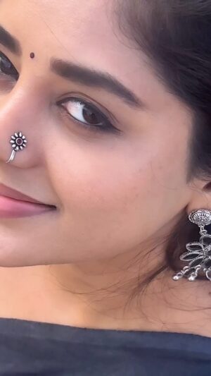 Deepshikha U Instagram - Let your light shine bright 🍁🫶🏻✨

.

#trending #viral #instagram #love #explorepage #explore #instagood #fashion #follow #tiktok #like #likeforlikes #followforfollowback #photography #india #trend #instadaily #memes #music #style #trendingnow #reels #foryou #likes #photooftheday #actress #beautiful #bollywood #bhfyp #insta