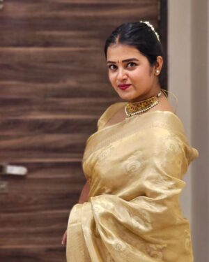 Deepthi Rajendra Instagram - Happy Happy 2024 ✨️🩷

.
.
#newyear 
#newyear2024
#deepthirajendra