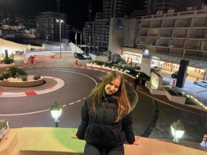 Defne Erşen Instagram - Leclerc’un memlekete ziyaretimiz olmasin mi ?🏎️