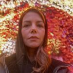 Defne Kayalar Instagram -