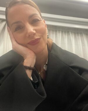 Defne Kayalar Instagram - 