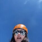 Della Dartyan Instagram - From the top of Lobuche East Peak 6119 Mdpl 💙 All gear @eigeradventure