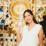Della Dartyan Instagram - Indulging in the enchanting allure of the holidays with the timeless elegance of Dior . where beauty meets celebration in every exquisite detail ✨ Dior Beauty Holiday Podium 2023 The Atelier Of Dreams is available from 25 Nov - 17 Dec at La Moda, Plaza Indonesia. The holiday collection is also available online: https://www.dior.com/en_id/beauty/ @diorbeautylovers #DreamInDior #DiorHoliday