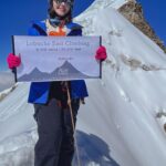 Della Dartyan Instagram - LOBUCHE EAST PEAK 6119 MDPL ✅ GILA GILA GILA!!! Kata itu terus keluar dari mulutku. 11 hari pendakian dan 14 jam lamanya untuk sampai summit bukanlah hal mudah. Apalagi Lobuche East adalah gunung teknikal dibutuhkan fokus berkali-kali lipat meleng dikit ya wasalam. Secara fisik bukan hanya stamina dan endurance saja yang di gempur perlahan, tapi juga mental yang kian lama pudar ketika altitude sudah semakin tinggi dan oksigen sudah mulai menipis. NANGISSSSSS BANGEEEETTTT!!! So Big thx to Lobuche team @anak_bebek @billydjokosetio @_febrian @kikinzilla @tristanium9 Tanpa mereka aku tak akan bisa merasakan berada di puncak Himalaya 💙 My guide from @acethehimalaya Pasang, Pemba senior, Urkin, Pemba junior and all the porters And also EBC TEAM @patriciarani93 @ferryrusli @marischkaprue @dr_danar @think_s dan lain-lain yang love segambreng 💙 And last but not least @eigeradventure yang memberiku kesempatan besar untuk ekspedisi ini 💙