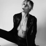 Delphine Wespiser Instagram -