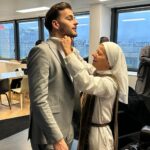 Delphine Wespiser Instagram - Comment ne pas te louer !!?? 🙏🏻 MERCI POUR CETTE AVENTURE EN SOI ET AVEC VOUS 🤍 Merci à Maryel notre superbe productrice et à tous ceux qui ont œuvré pour créer et imaginer cette émission qui fait du bien 🤩 Je vous aime ♥️ @claramofficiel @simoncastaldi @jmgenereux @paul_el_kharrat @fabienne_carat