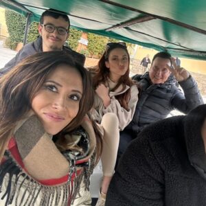 Delphine Wespiser Instagram - Comment ne pas te louer !!?? 🙏🏻 MERCI POUR CETTE AVENTURE EN SOI ET AVEC VOUS 🤍 
Merci à Maryel notre superbe productrice et à tous ceux qui ont œuvré pour créer et imaginer cette émission qui fait du bien 🤩 Je vous aime ♥️ @claramofficiel @simoncastaldi @jmgenereux @paul_el_kharrat @fabienne_carat