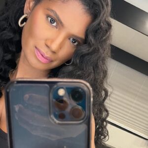 Denise Boutte Instagram - Waiting 4 Action 🎥

XoXo - DB’
Hair : @tre.baines 
Makeup: @themakeupdivads
@tycorfilms