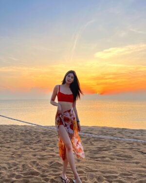 Denise Camillia Tan Instagram - Club Med memories 🌴

1. Caught the sunrise on the last day before heading home 🌄 

2. A sweaty Pilates session w my cutie sis 

3. Archery- my new fav activity! 🏹 

4. Not risking another lizard scare in the bathroom. Hence the hanger for protection 🦎 

5/6. Be present & cherish every moment w your loved ones🫶🏻 

7. The last time I did flying trapeze was when I was 10. 20 years later I’m back at it w a knee hang!🫡

8. Ice cold beer on a hot hot day 🍺 

9. Besties 🐒