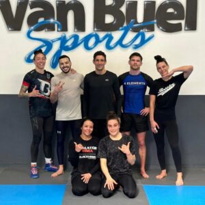 Denise Kielholtz Instagram - I believe in no higher stand-up fight IQ than what is on this mat. WE are Ready for whatever ..

Let's faking go! ... ❤️🧨

#Missdynamite #readyforwhatever #fightiscomingsoon #mmasquad #team #letsgo