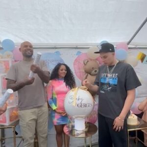 Denise Kielholtz Instagram - It's a .. 

I want to thank my sisters Marina and Tanisha for an unforgettable gender reveal. 

My family, our son will be growing up in one of the warmest and most beautiful families. Thank you everyone .. 🥰 ..

#Missdynamite #genderreveal #dreamscometrue